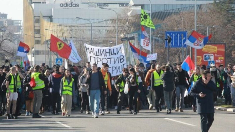 Vazhdojnë protestat në Serbi, studentët nga Beogradi nisen në këmbë për Novi Sad