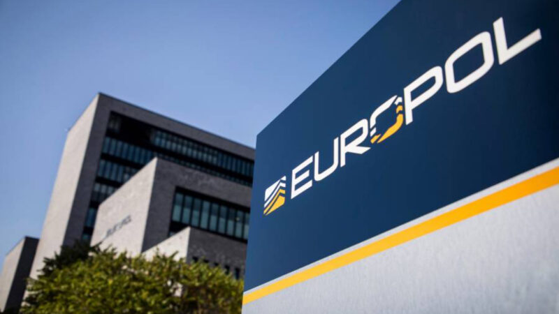 Europol: Mbi 400 të arrestuar në 30 vende kundër ilaçeve të rreme